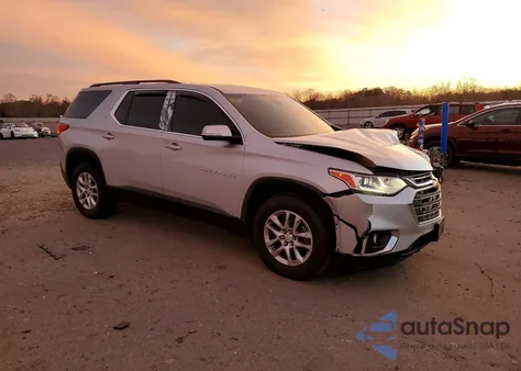 2019 Chevrolet Traverse Lt z USA, uszkodzony, nr VIN 1GNEVGKW1KJ304668